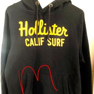 Sweatshirts Women’s different sizes!